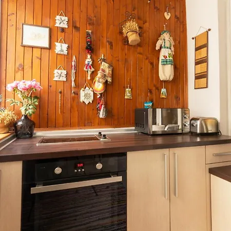 1br Sea Walk Condo, Top Center, Kitchen, Fast Wifi شقة